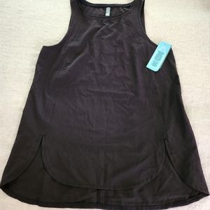 ATHLETIC SPORTS TOP BLACK NWT